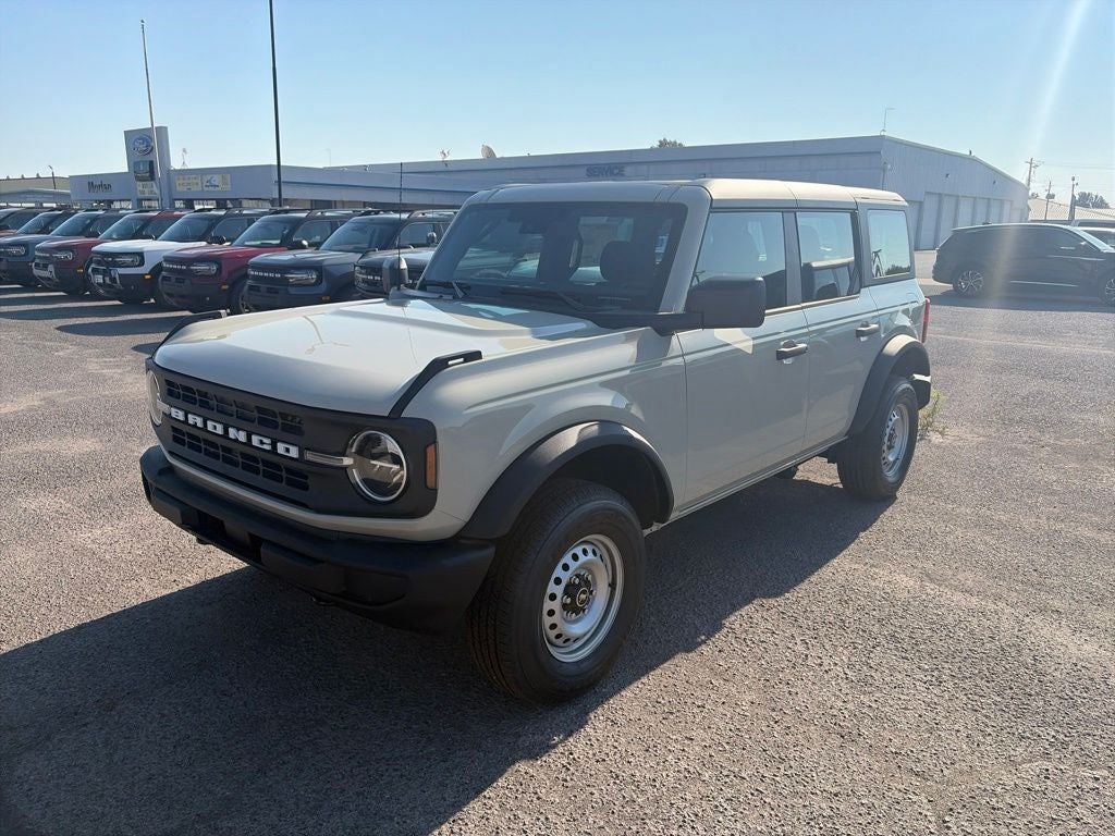 2026 Ford Bronco Base