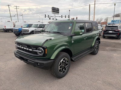 2025 Ford Bronco Outer Banks