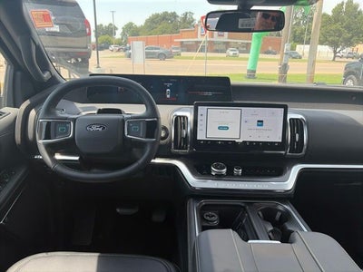 2027 Ford Expedition Platinum