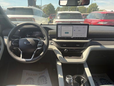 2027 Ford Explorer Platinum