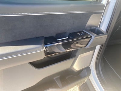 2023 Ford F-150 Lightning Pro