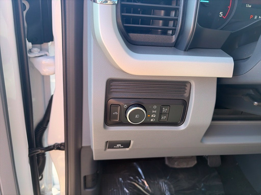 2027 Ford F-250SD XLT