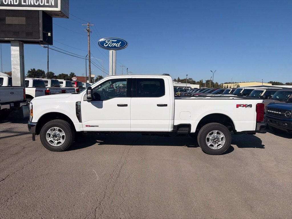 2027 Ford F-250SD XLT