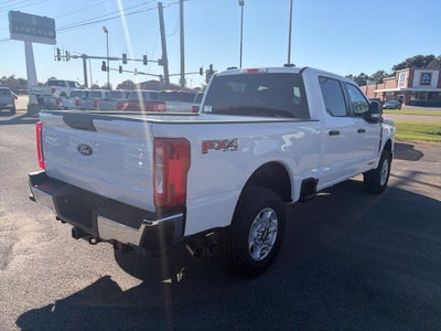 2027 Ford F-250SD XLT