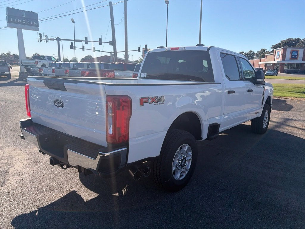 2027 Ford F-250SD XLT