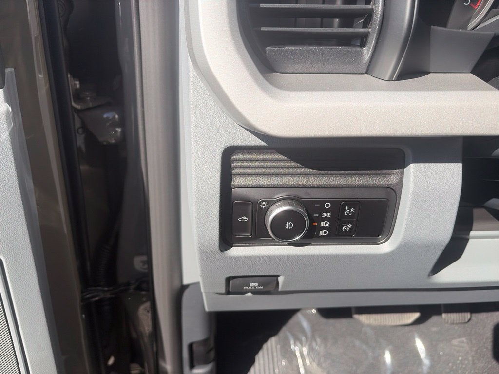 2027 Ford F-250SD XLT