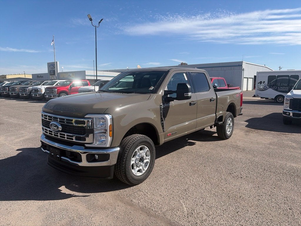 2027 Ford F-250SD XLT