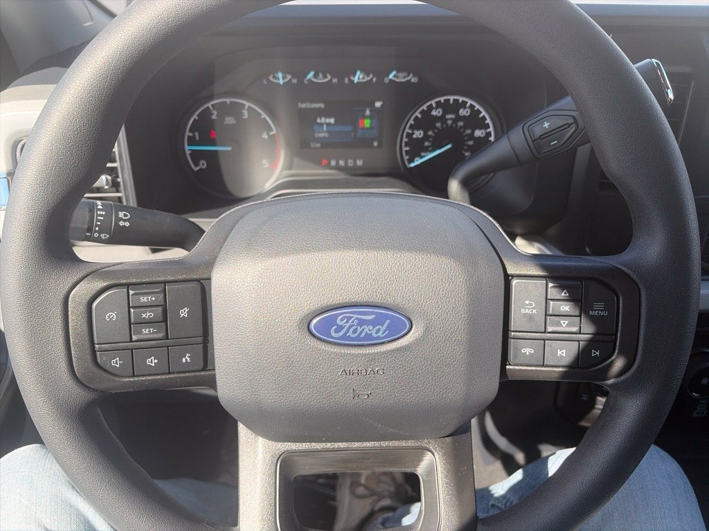 2027 Ford F-250SD XLT