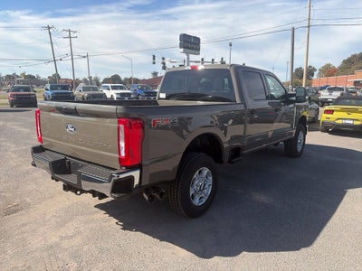 2027 Ford F-250SD XLT