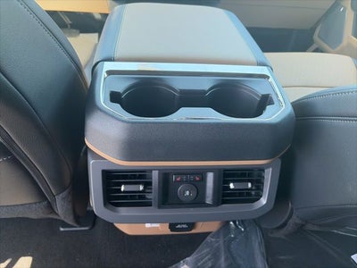 2026 Ford F-450SD Lariat DRW