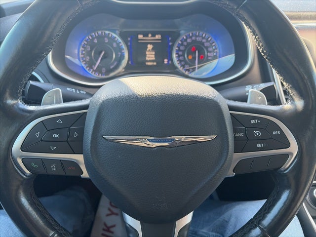 2017 Chrysler 200 Limited