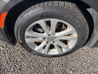 2017 Chrysler 200 Limited