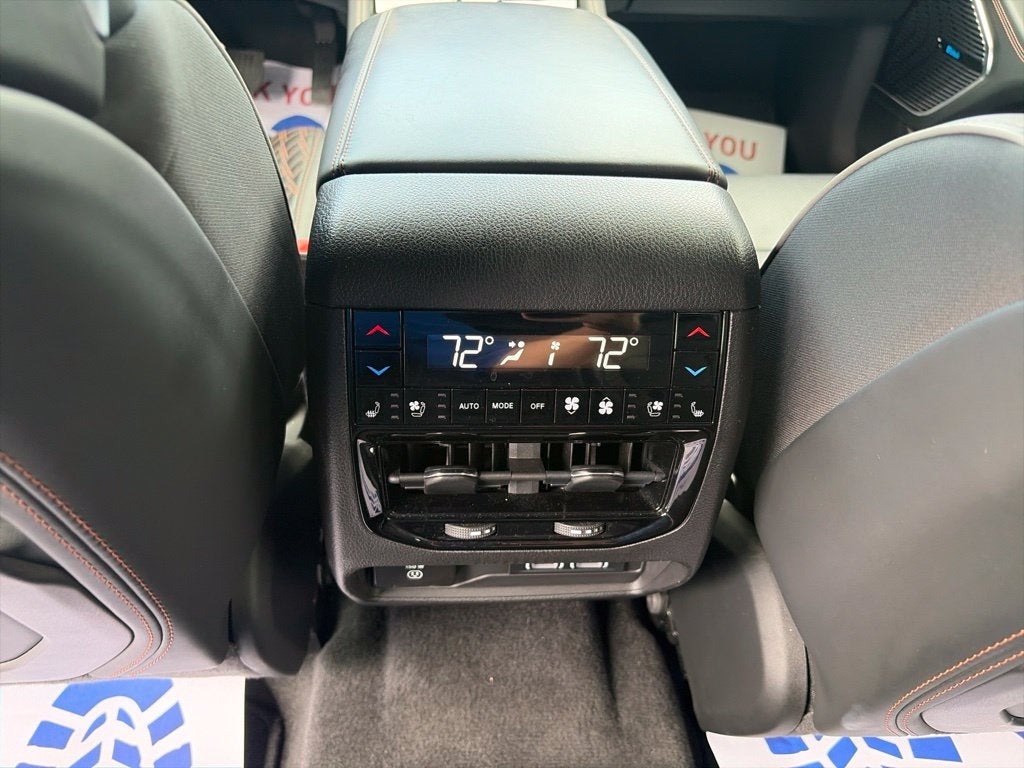 2021 Jeep Grand Cherokee L Summit