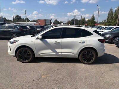 2025 Ford Escape Hybrid ST-Line Elite