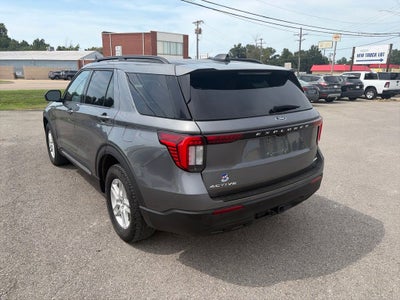 2025 Ford Explorer Active