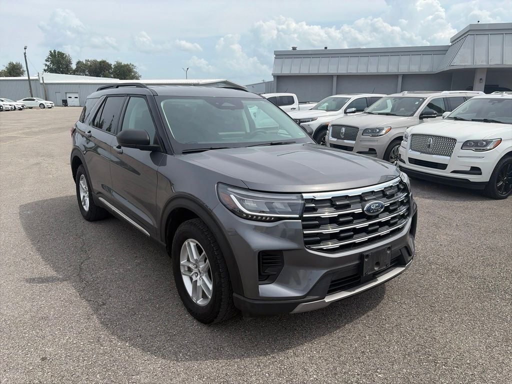 2025 Ford Explorer Active