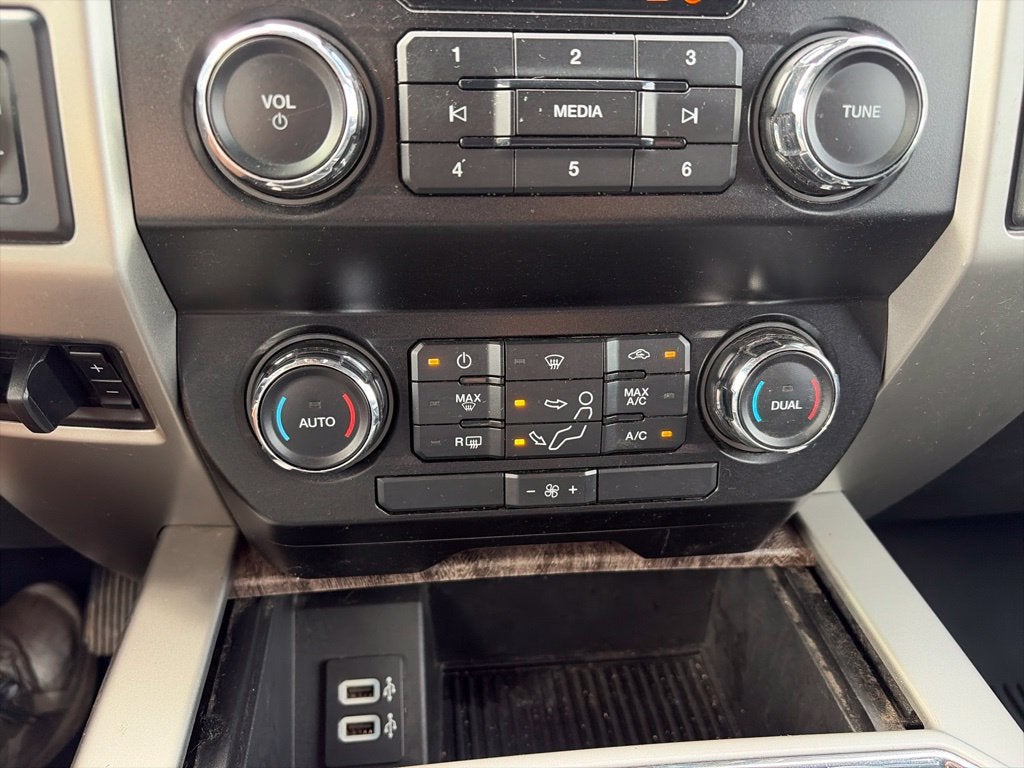 2019 Ford F-250SD Lariat