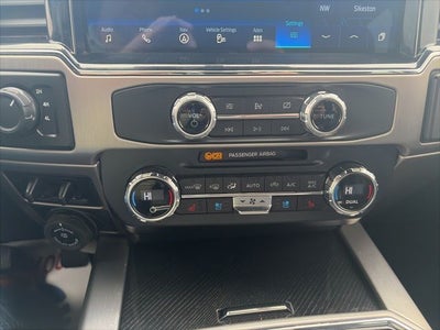 2022 Ford F-250SD Platinum