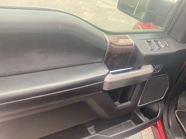 2015 Ford F-150 Platinum