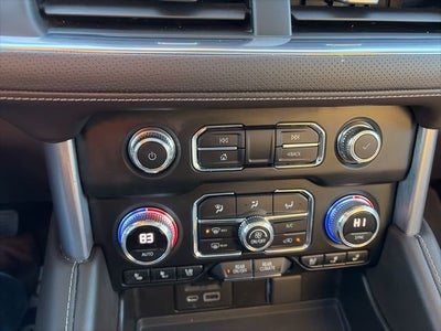 2021 GMC Yukon XL SLT