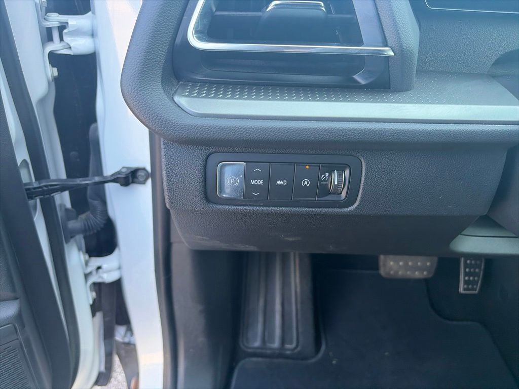 2026 Chevrolet Traverse LT 2LT