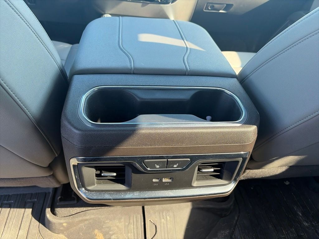 2025 GMC Sierra 2500HD SLT