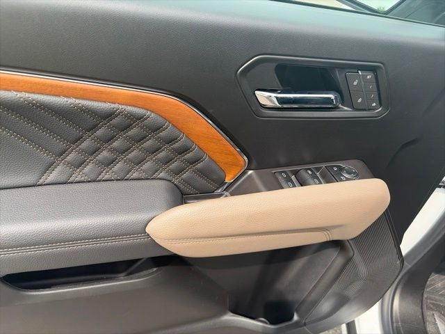 2025 GMC Canyon Denali