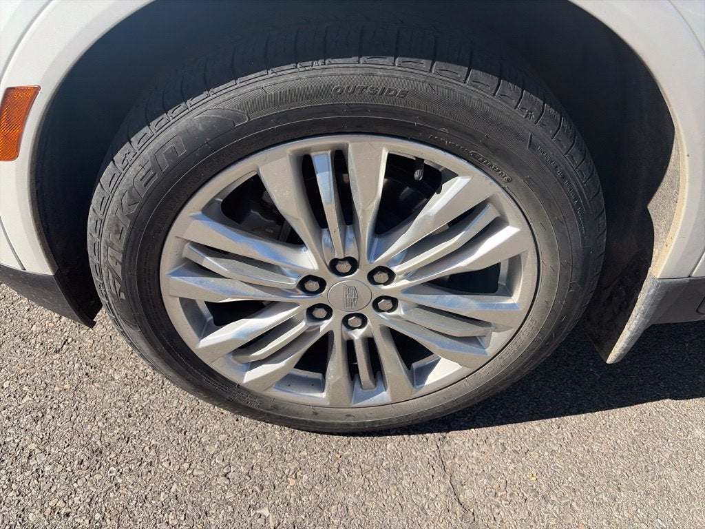 2018 Cadillac XT5 Premium Luxury