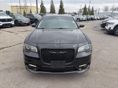 2021 Chrysler 300 Touring