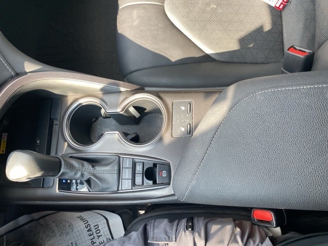 2023 Toyota Camry Hybrid XSE