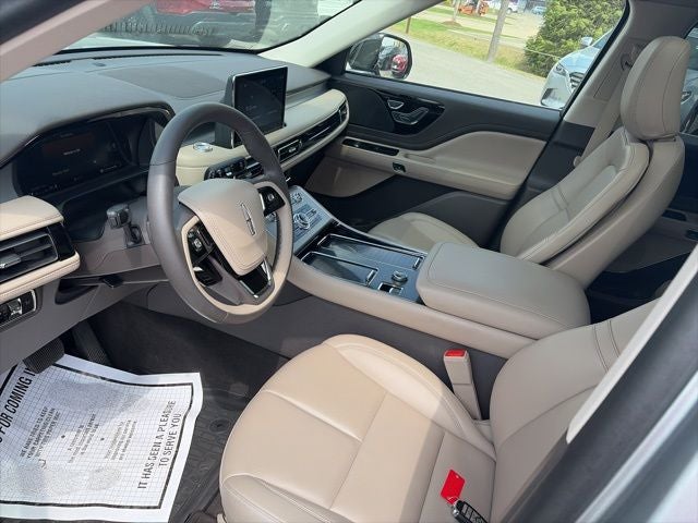 2024 Lincoln Aviator Premiere