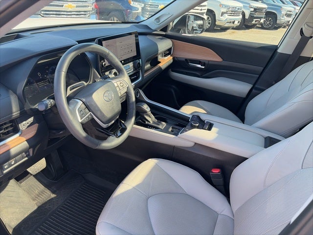 2024 Toyota Grand Highlander Platinum