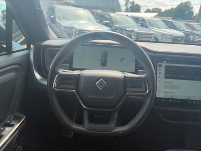 2023 Rivian R1S Adventure