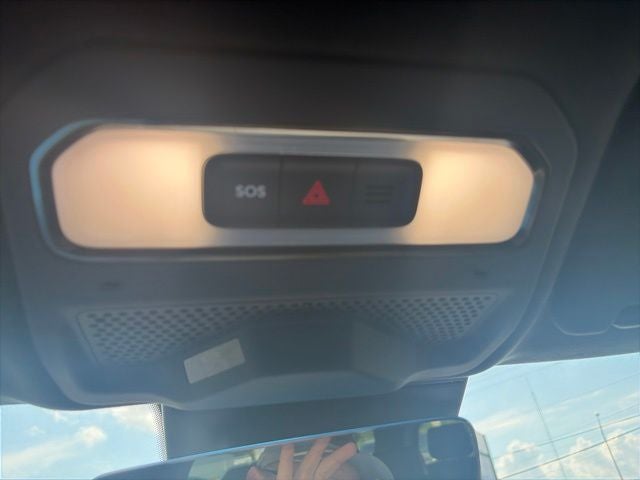 2023 Rivian R1S Adventure