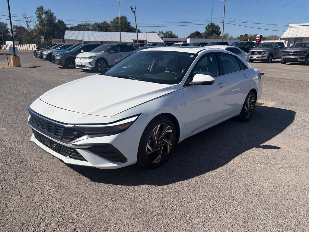 2025 Hyundai Elantra Limited