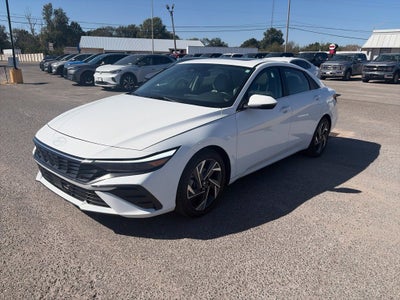 2025 Hyundai Elantra Limited