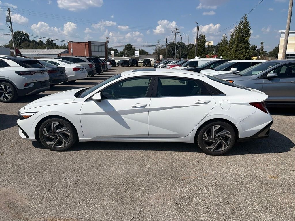 2025 Hyundai Elantra Limited