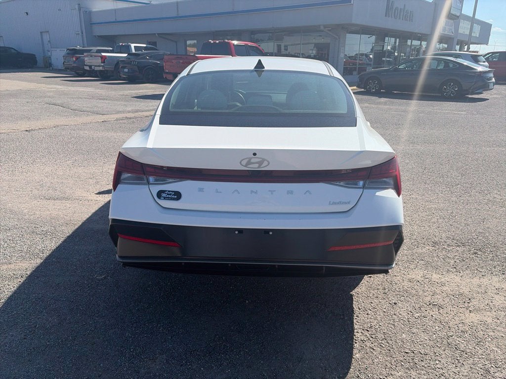 2025 Hyundai Elantra Limited