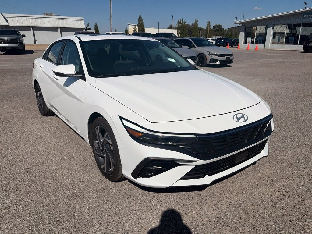 2025 Hyundai Elantra Limited