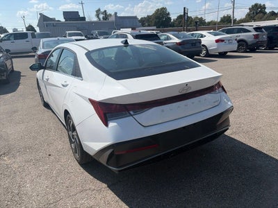 2025 Hyundai Elantra Limited