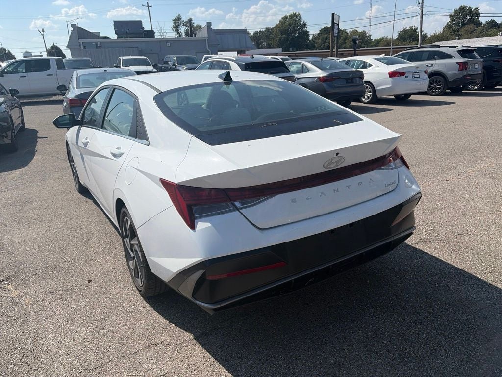 2025 Hyundai Elantra Limited