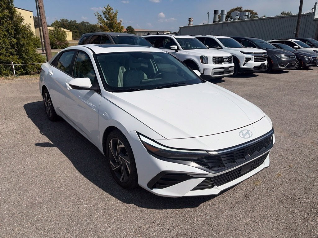2025 Hyundai Elantra Limited