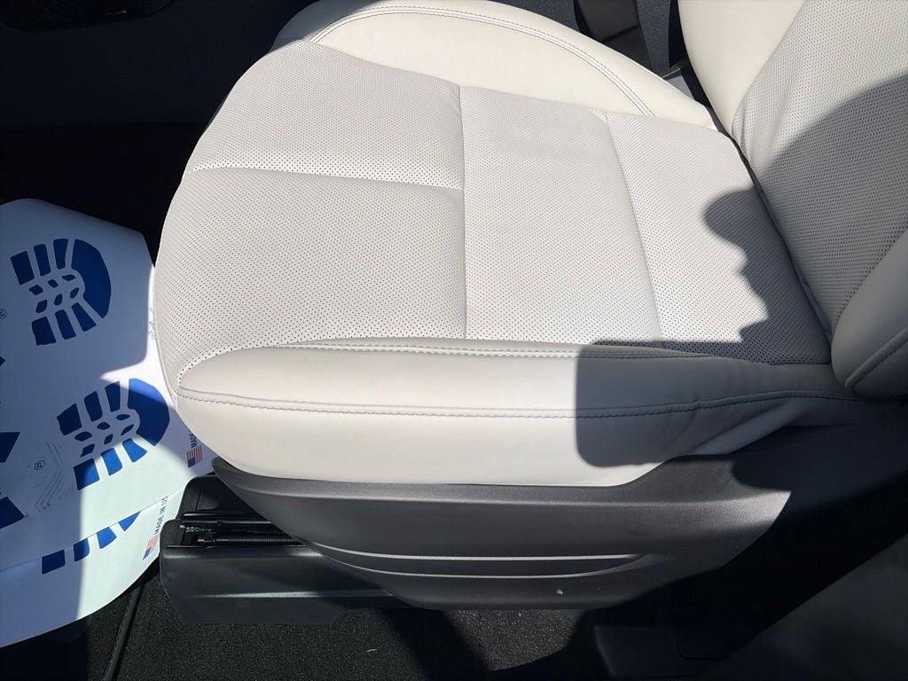 2027 Lincoln Aviator Premiere