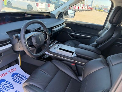 2027 Lincoln Navigator Reserve