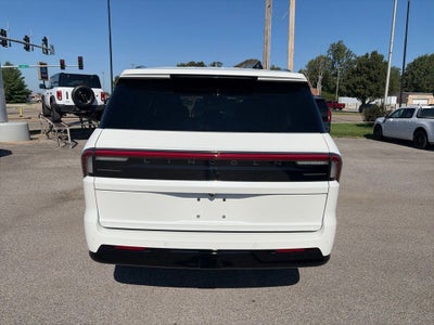 2027 Lincoln Navigator Reserve