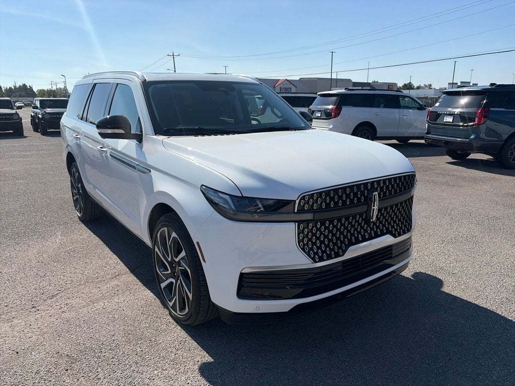2027 Lincoln Navigator Reserve