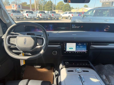 2027 Lincoln Navigator Reserve