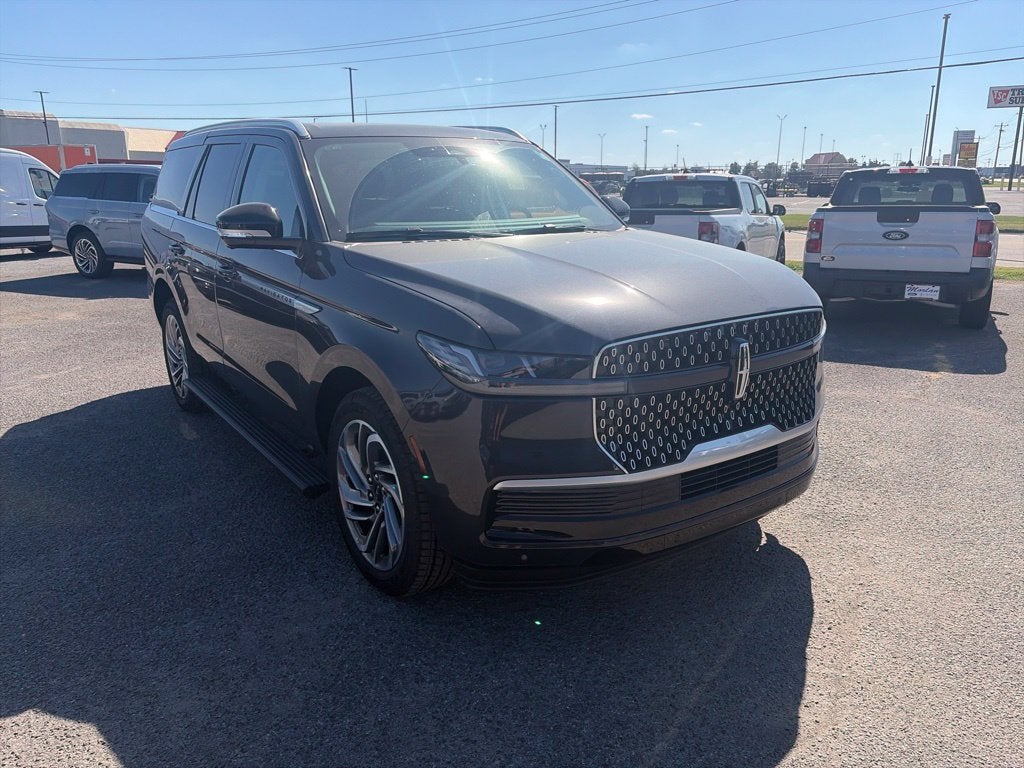 2027 Lincoln Navigator Reserve