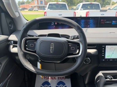 2027 Lincoln Navigator Premiere