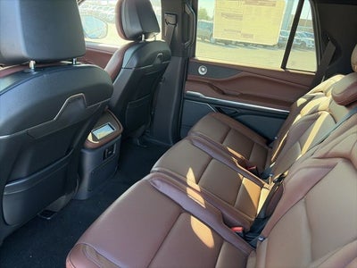 2026 Lincoln Navigator L Reserve